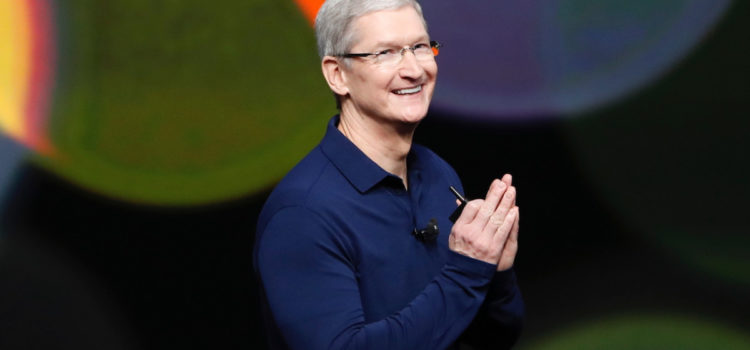 Глава Apple Тим Кук: «Вы больше не клиент. Вы — продукт» :: РБК Тренды